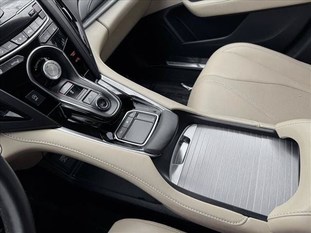 Used 2019 Acura RDX w/ Technology Package FWD image 18