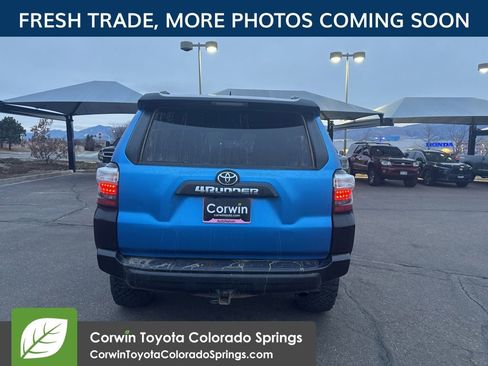 Used 2020 Toyota 4Runner TRD Off-Road Premium w/ Moonroof Package image 5