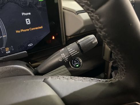 Used 2025 GMC Hummer EV 3X w/ LPO, Illumination Package image 22