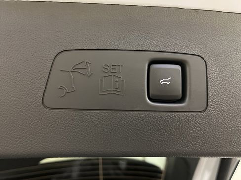 New 2026 Lincoln Corsair Reserve image 38