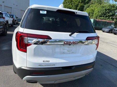 Used 2023 GMC Acadia SLE FWD image 4
