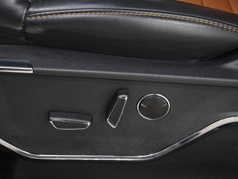 Used 2023 Ford F150 Platinum w/ Equipment Group 701A High image 28