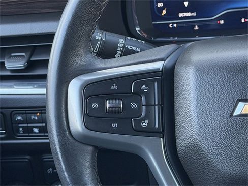 Used 2022 Chevrolet Tahoe LT w/ Luxury Package image 14