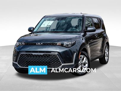 Used 2025 Kia Soul LX w/ LX Technology Package