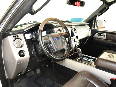 Used 2017 Ford Expedition King Ranch AWD/4WD image 39