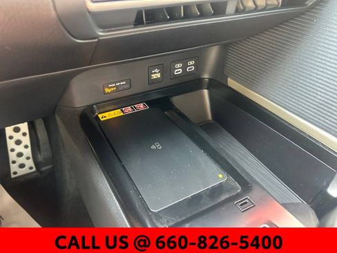 Used 2025 Toyota Camry SE FWD image 22