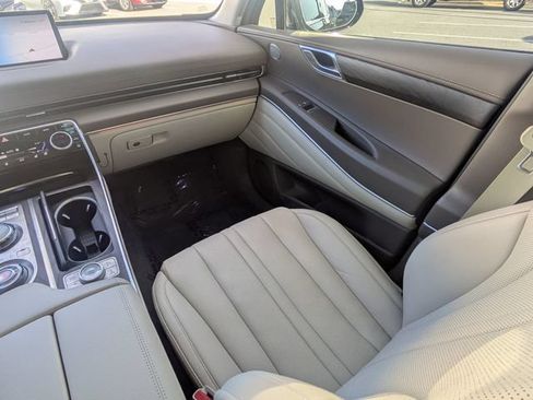 Used 2024 Genesis GV80 3.5T AWD/4WD image 17