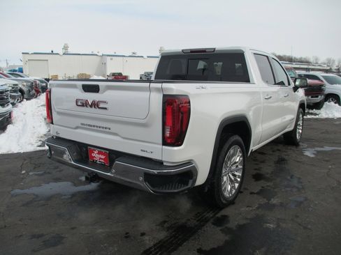 Used 2020 GMC Sierra 1500 SLT w/ SLT Premium Plus Package image 4