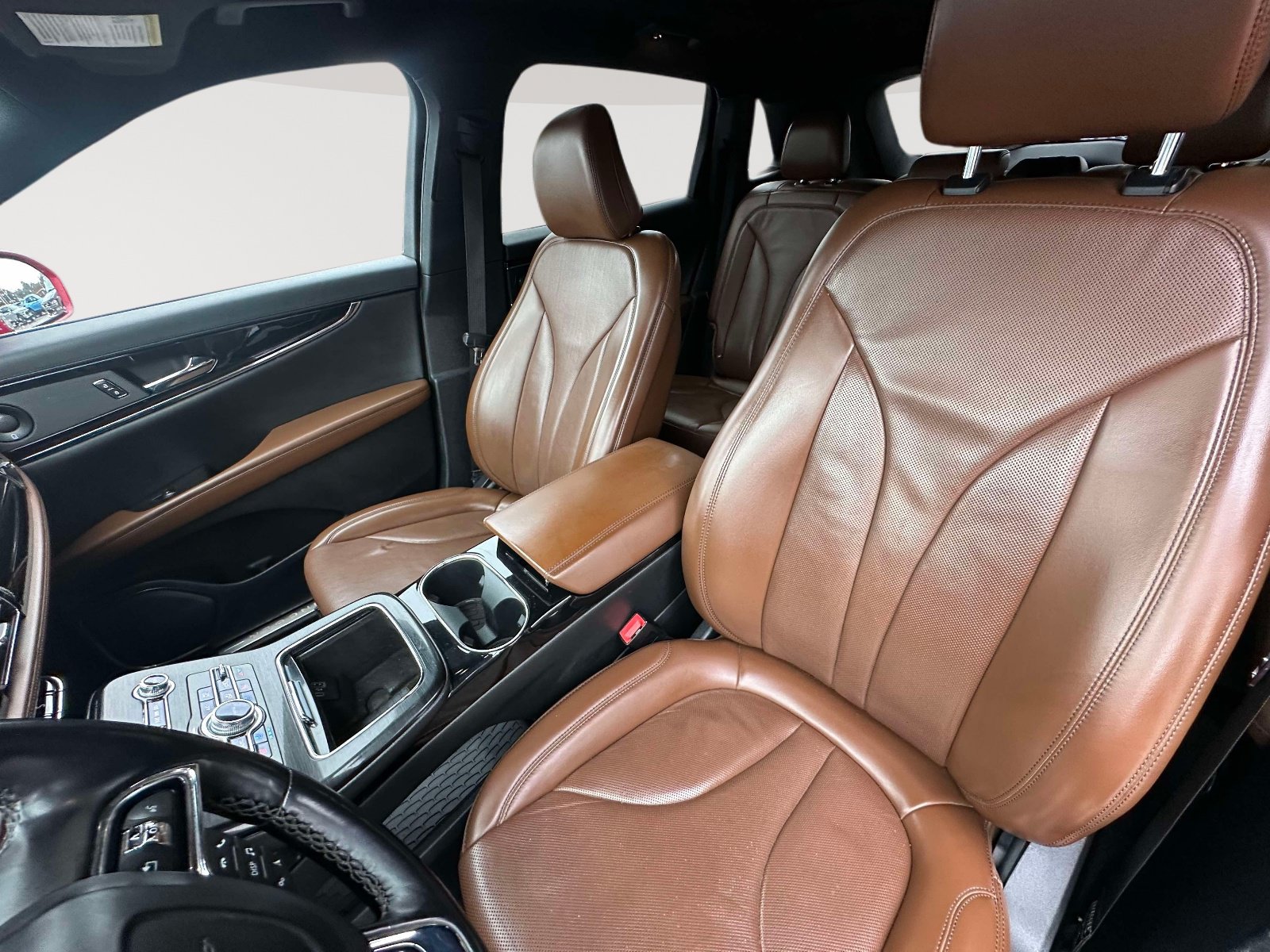 Used 2021 Lincoln Nautilus Reserve AWD/4WD image 22