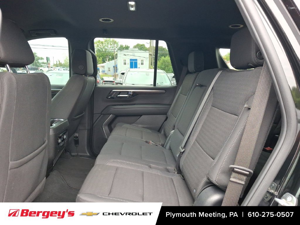 Certified 2025 Chevrolet Tahoe LS AWD/4WD image 14