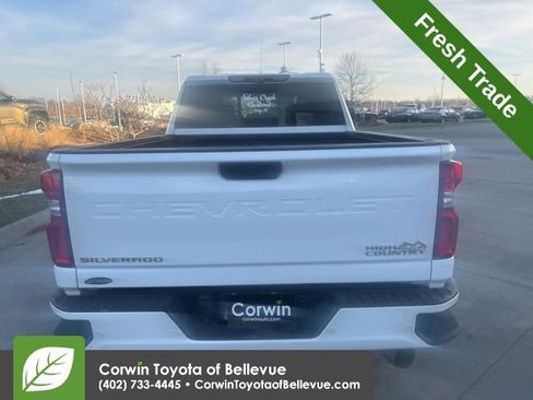 Used 2021 Chevrolet Silverado 2500 High Country w/ Z71 Off-Road Package image 5