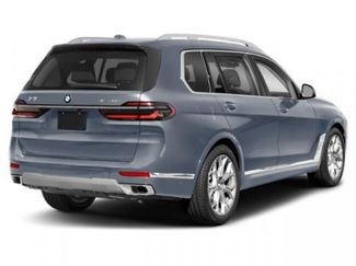 Used 2024 BMW X7 xDrive40i video 2