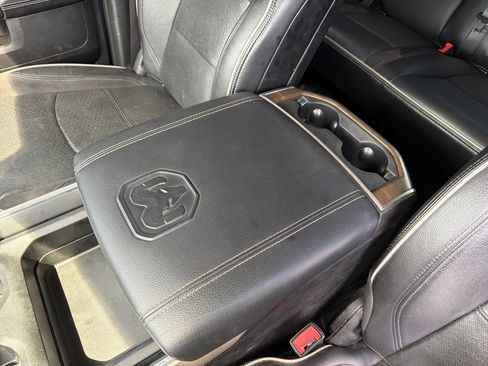 Used 2022 RAM 3500 Laramie AWD/4WD image 77