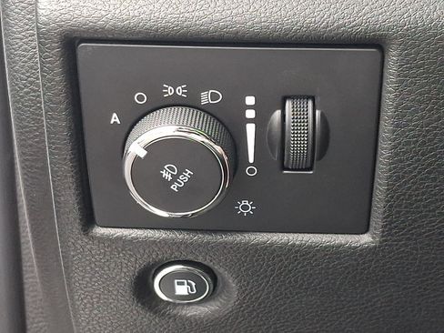 Certified 2021 Jeep Grand Cherokee Laredo X AWD/4WD image 26