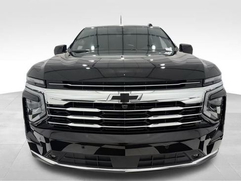 New 2026 Chevrolet Suburban LT w/ Comfort Package image 10