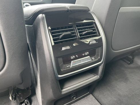 Used 2021 BMW X5 sDrive40i w/ Convenience Package RWD image 15
