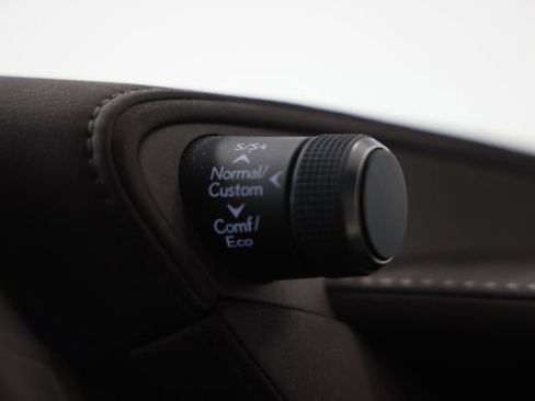 Used 2019 Lexus LS 500 AWD image 34