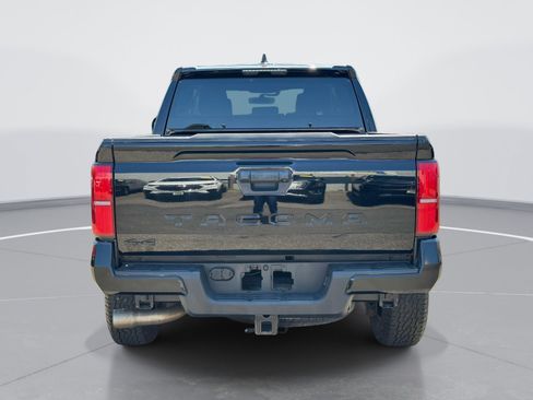 Used 2024 Toyota Tacoma TRD Off-Road AWD/4WD image 6