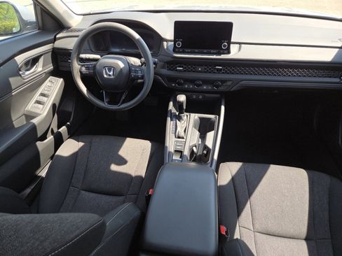 Used 2023 Honda Accord EX image 22