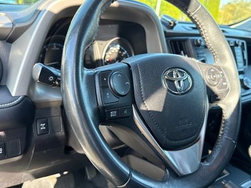 Used 2017 Toyota RAV4 XLE w/ Plus Special Value Package AWD/4WD image 14