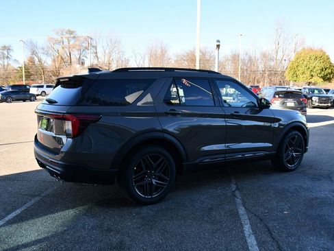 New 2026 Ford Explorer ST w/ Sun And Sound Package AWD/4WD image 7