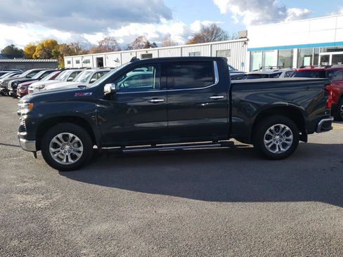 Certified 2025 Chevrolet Silverado 1500 LTZ w/ LTZ Convenience Package II image 4
