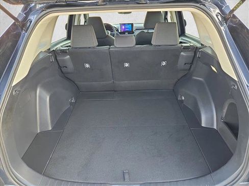 Used 2025 Toyota RAV4 LE AWD/4WD image 6