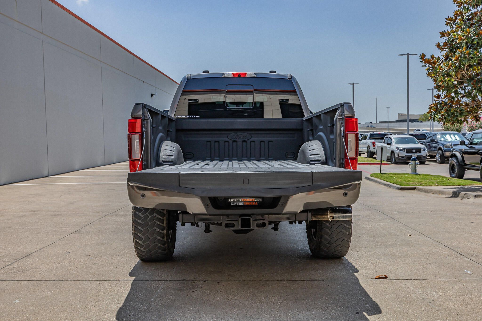 Used 2021 Ford F250 Platinum AWD/4WD image 8