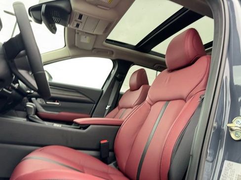 New 2026 MAZDA CX-50 AWD 2.5 Hybrid w/ Weather Package image 7