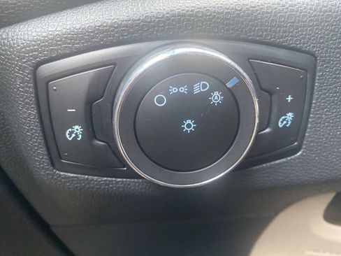 Used 2021 Ford EcoSport S image 10