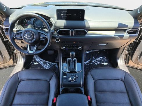 Used 2024 MAZDA CX-5 Signature AWD/4WD image 10