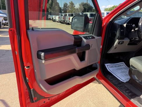Used 2019 Ford F150 XL w/ Equipment Group 101A Mid AWD/4WD image 8
