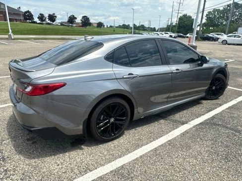 Used 2026 Toyota Camry SE w/ Convenience Package FWD image 24