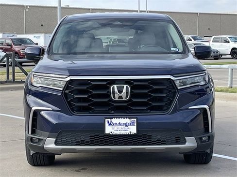 Used 2024 Honda Pilot EX-L image 6