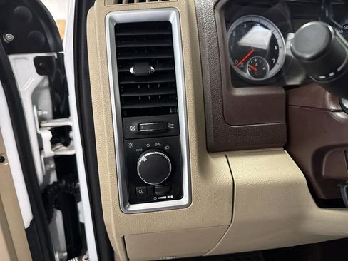 Used 2013 RAM 1500 Classic SLT w/ Protection Group image 11