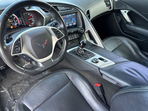 Used 2017 Chevrolet Corvette Stingray image 13