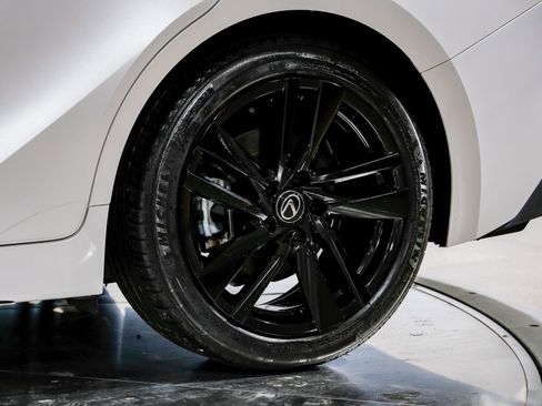 Used 2024 Lexus IS 300 w/ Comfort Package image 61