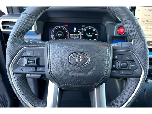 New 2026 Toyota Tacoma TRD Off-Road image 25