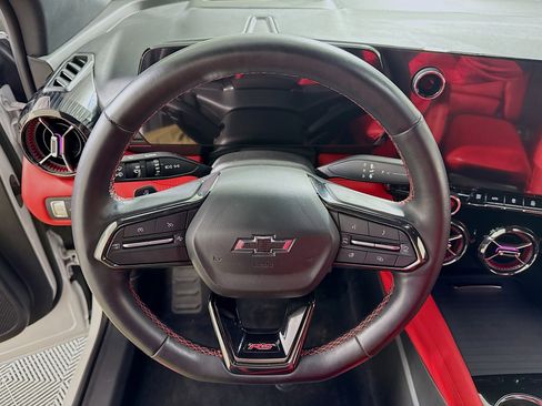 Used 2024 Chevrolet Blazer EV RS image 14