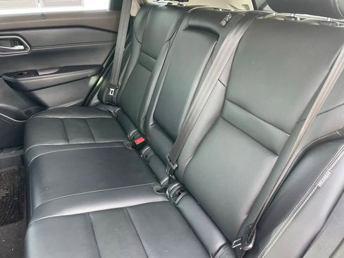 Certified 2021 Nissan Rogue SL image 8