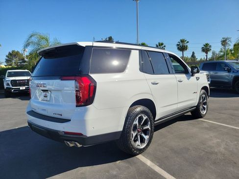New 2026 GMC Yukon AT4 Ultimate w/ LPO, Floor Liner Package AWD/4WD image 4