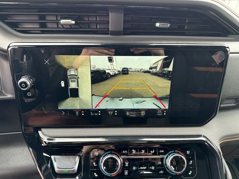 New 2026 GMC Sierra 1500 AT4 w/ Technology Package AWD/4WD image 19