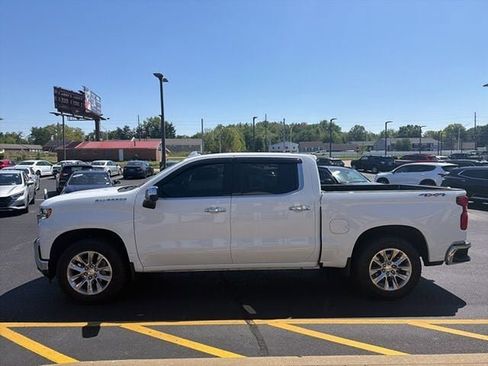 Used 2022 Chevrolet Silverado 1500 LTZ image 3