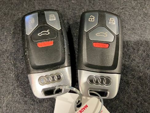 Used 2018 Audi Q5 2.0T Premium Plus w/ Premium Plus Package AWD/4WD image 42