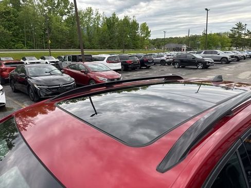 Used 2023 Chevrolet Equinox RS w/ RS Leather Package AWD/4WD image 48