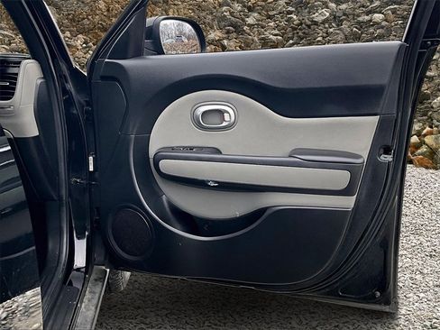 Used 2019 Kia Soul image 17