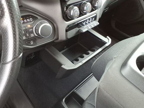 Used 2025 RAM 1500 Big Horn image 16