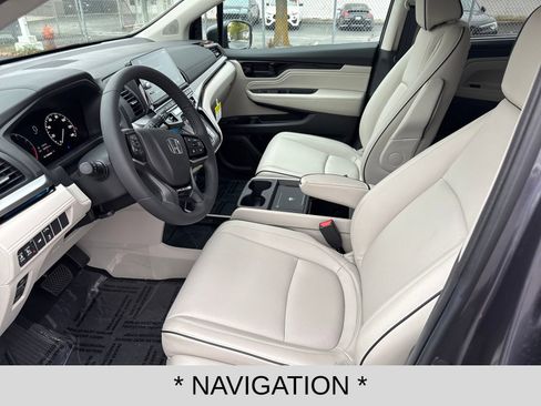 Used 2026 Honda Odyssey Touring image 9
