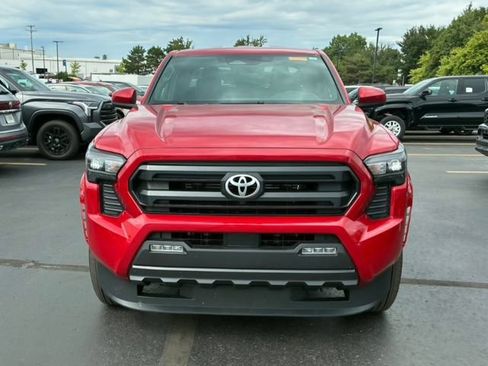 Used 2026 Toyota Tacoma SR5 AWD/4WD image 2