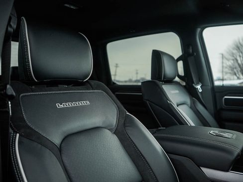 New 2026 RAM 1500 Laramie w/ Night Edition AWD/4WD image 10